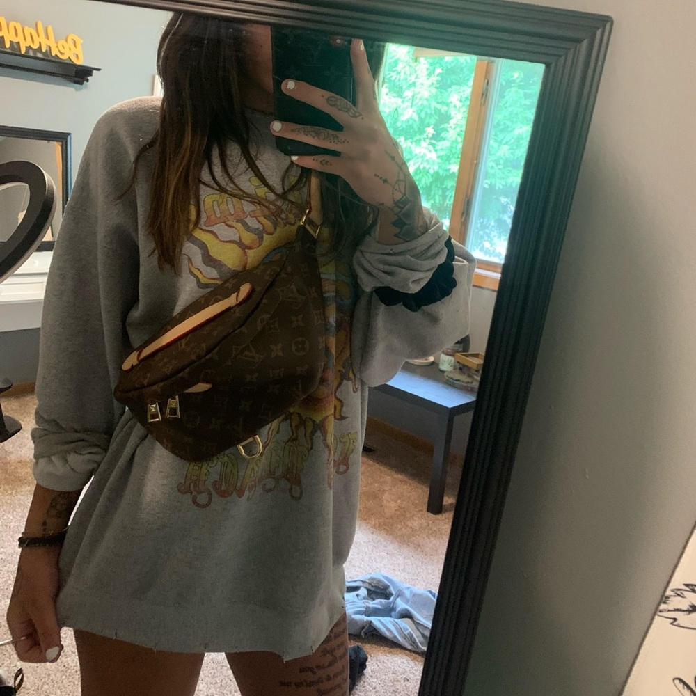 Louis Vuitton fanny pack!✨